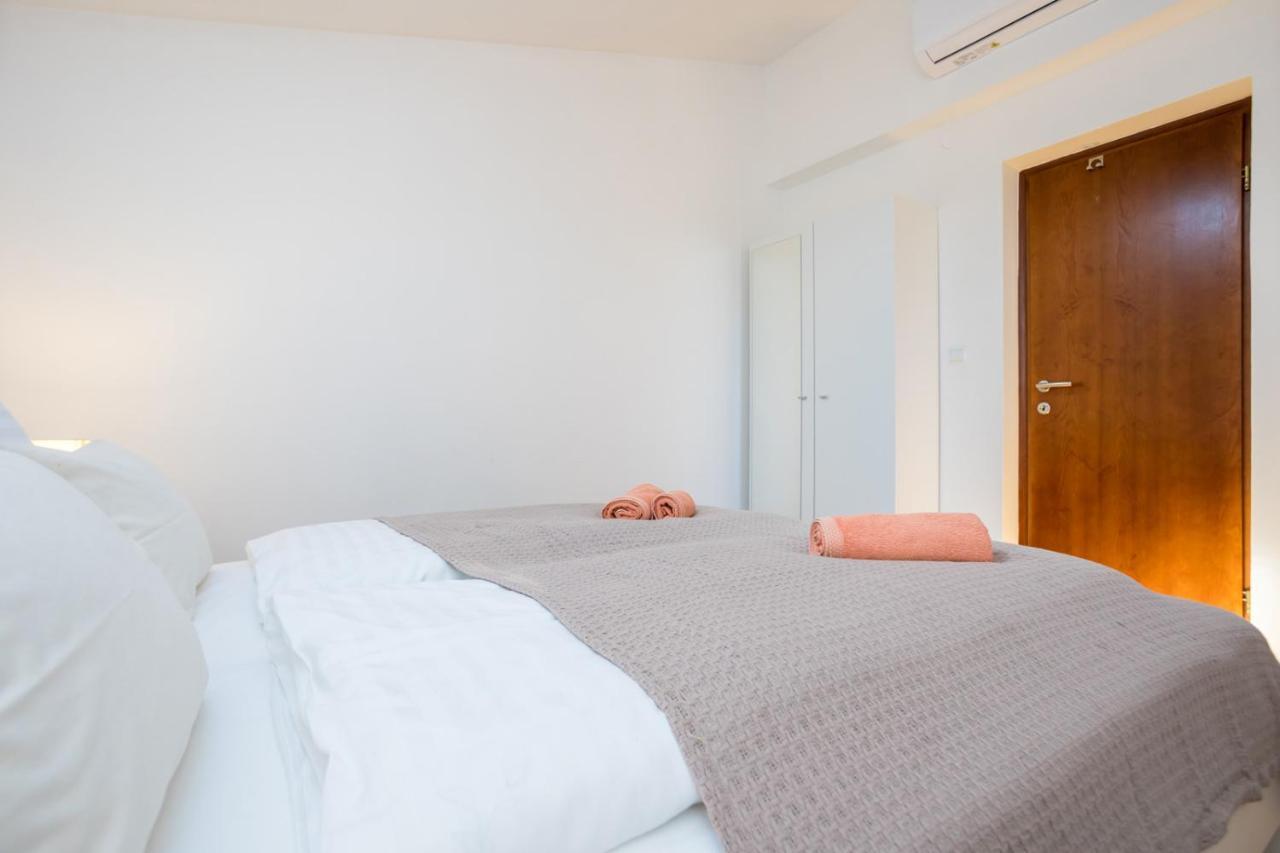 אומיסאליי Apartmani Beba מראה חיצוני תמונה